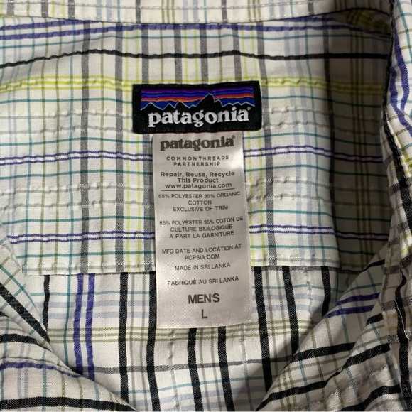 Patagonia White Plaid Short Sleeve Button Down Size: Large - Picture 3 of 5